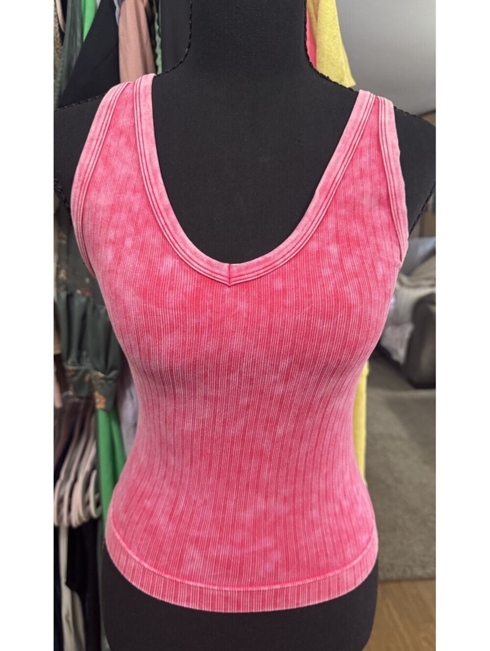 Zenana Pink Mineral Wash Ribbed Seamless Tank Top S/M V Neck Stretch Cami New